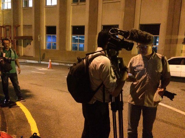 ���������ֽ�����������������2��Ů����ʪ������